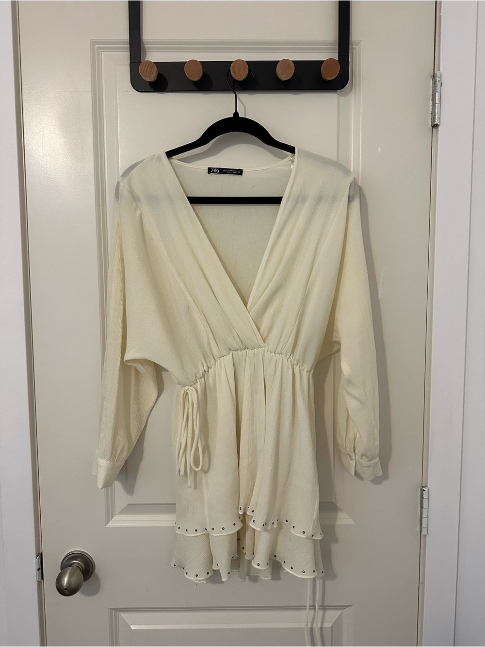 Zara Cream V-Neck Long Sleeve Mini Dress